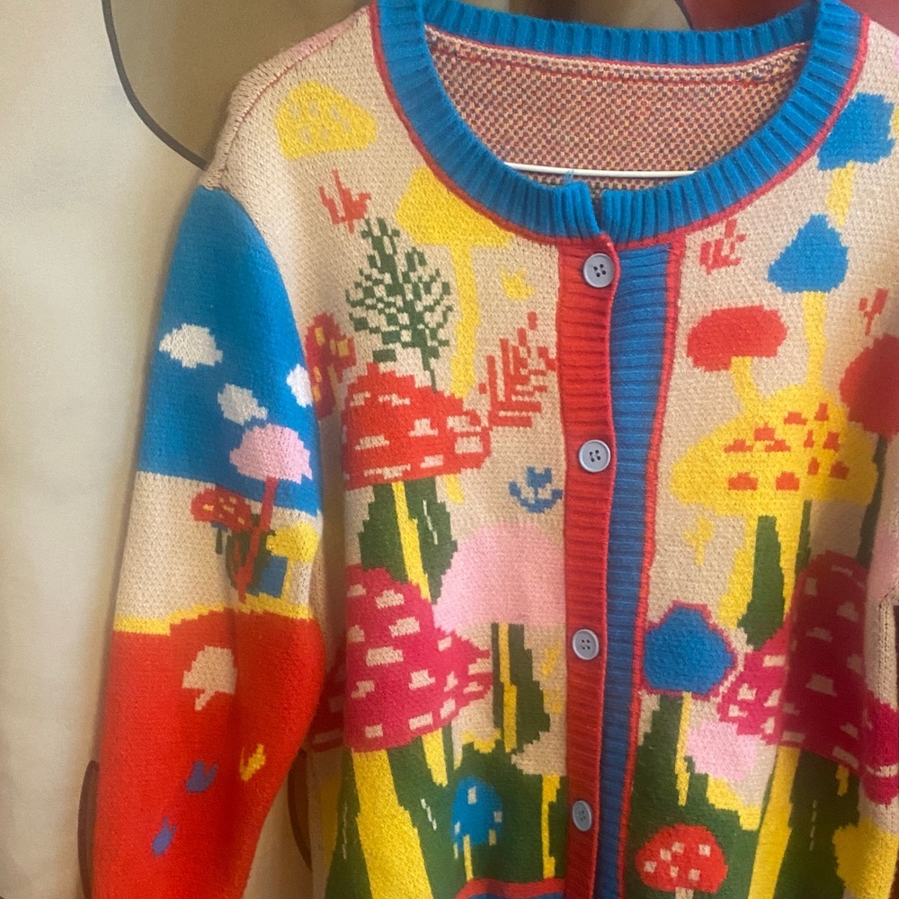Knit Mushroom Button down sweater Cardigan - Picture 4 of 9